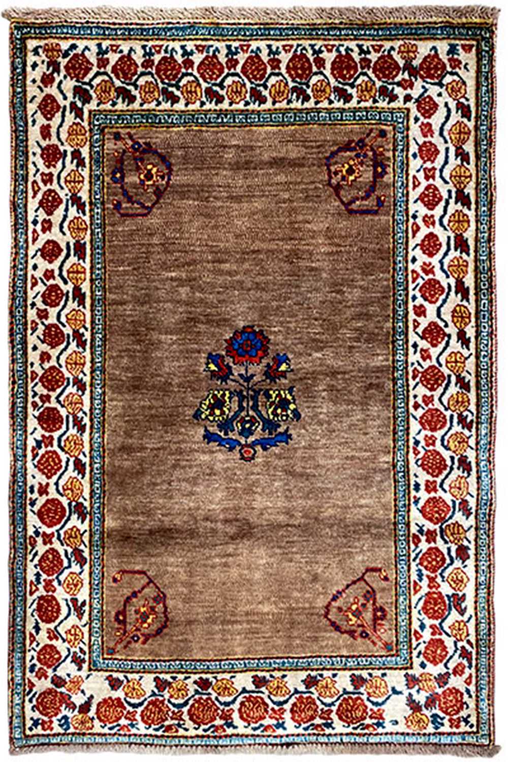 Brauner Orientteppich mit blau-rotem Medaillon und dekorativem Ornamentrand