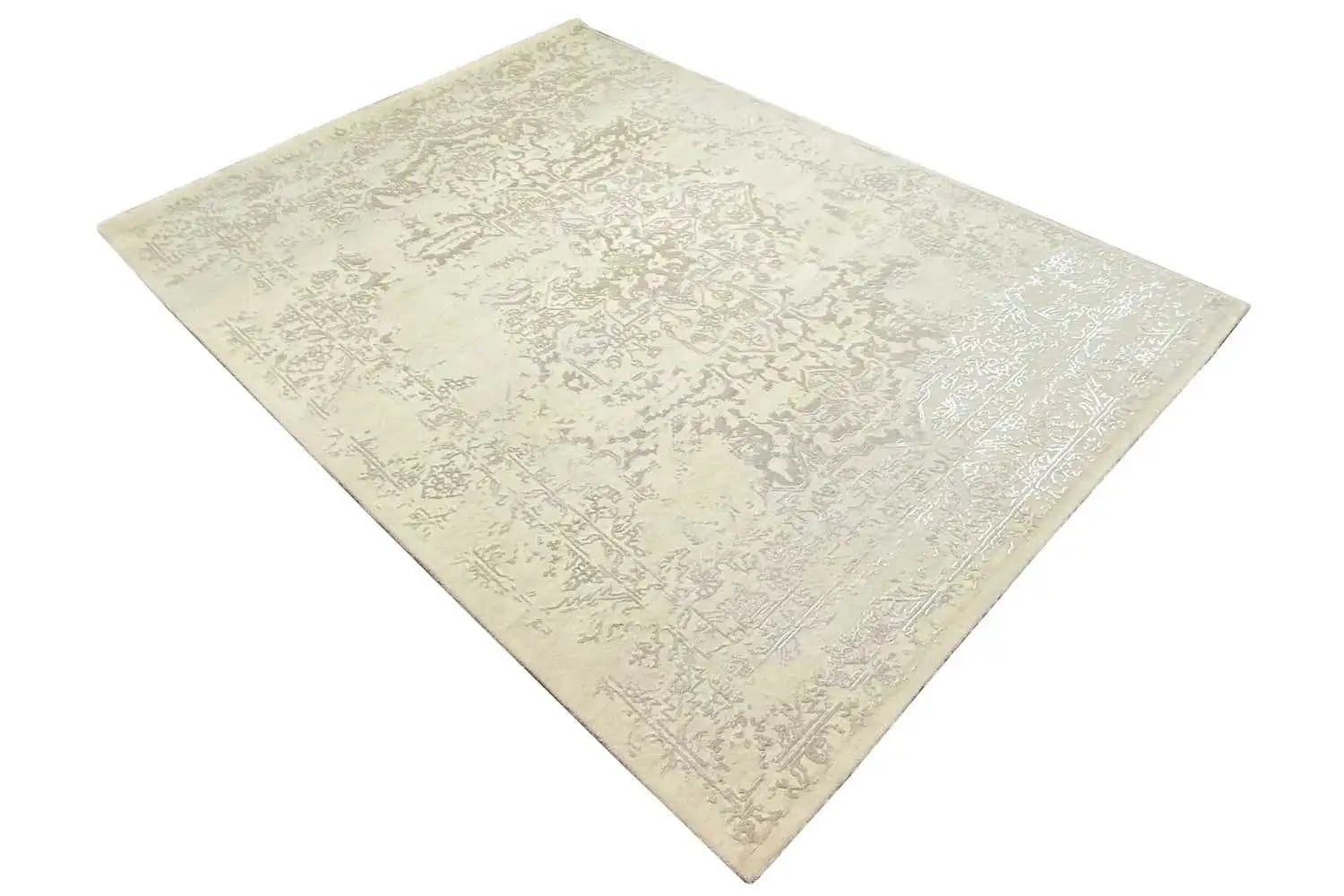 Indo Täbriz Teppich - (241x175 cm) - Premium Teppich from German Carpet Shop - Just €999! Shop now at German Carpet Shop