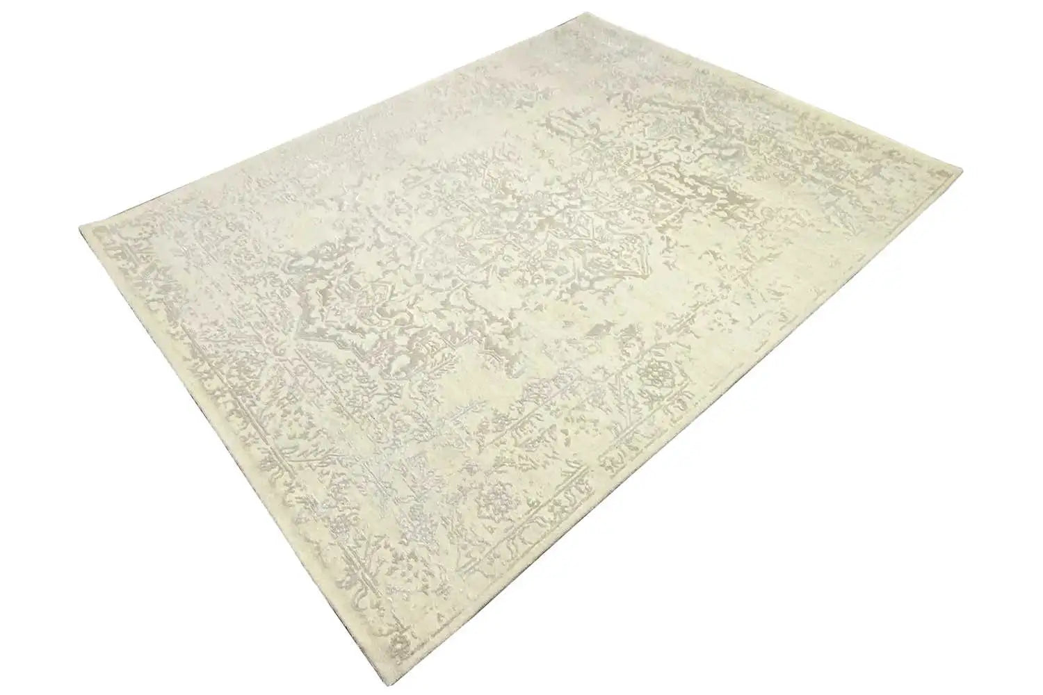 Indo Täbriz Teppich - (241x175 cm) - Premium Teppich from German Carpet Shop - Just €999! Shop now at German Carpet Shop
