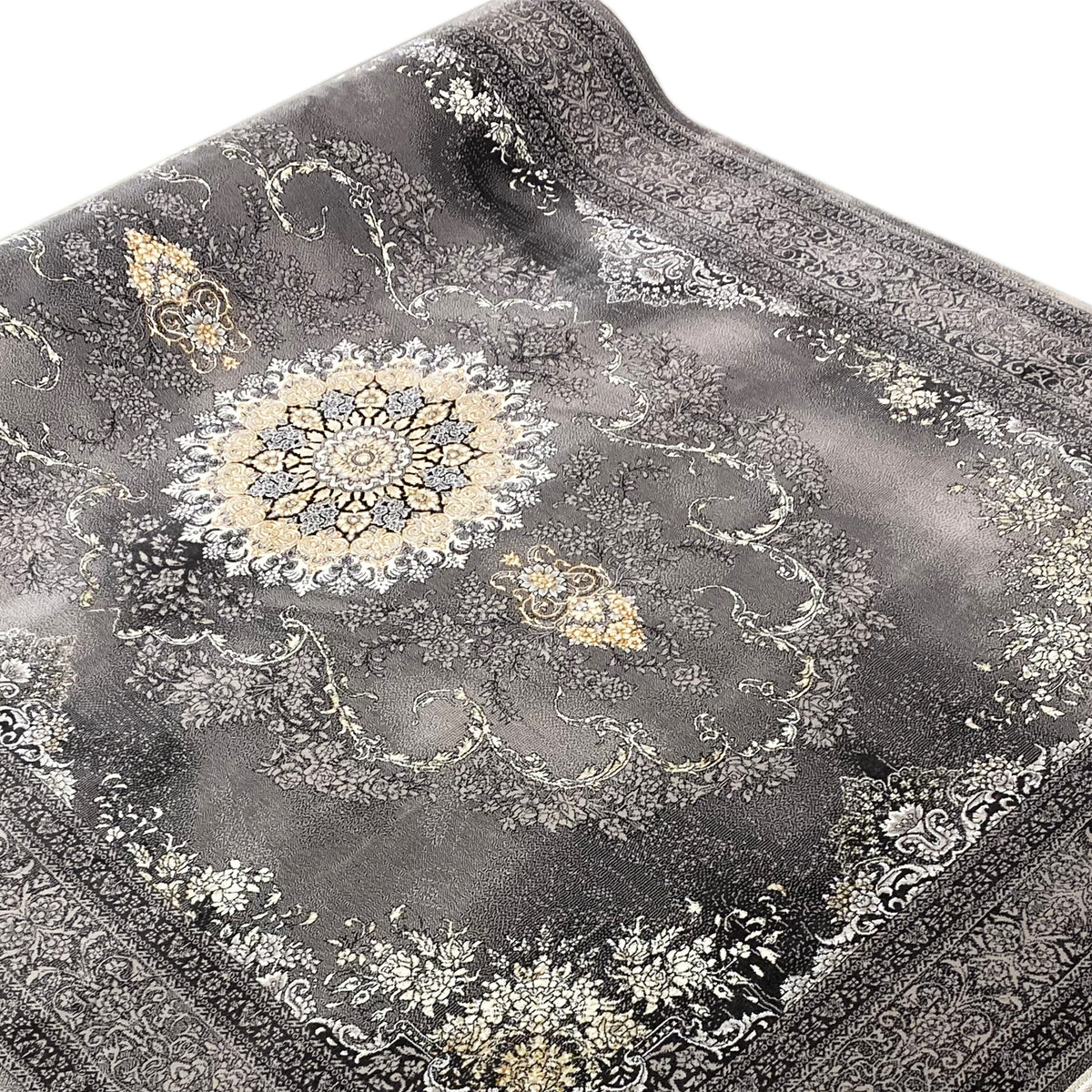 Kashan-Teppich mit Medaillonmuster in Grau, Gold- und Weißakzenten sowie Zierbordüre