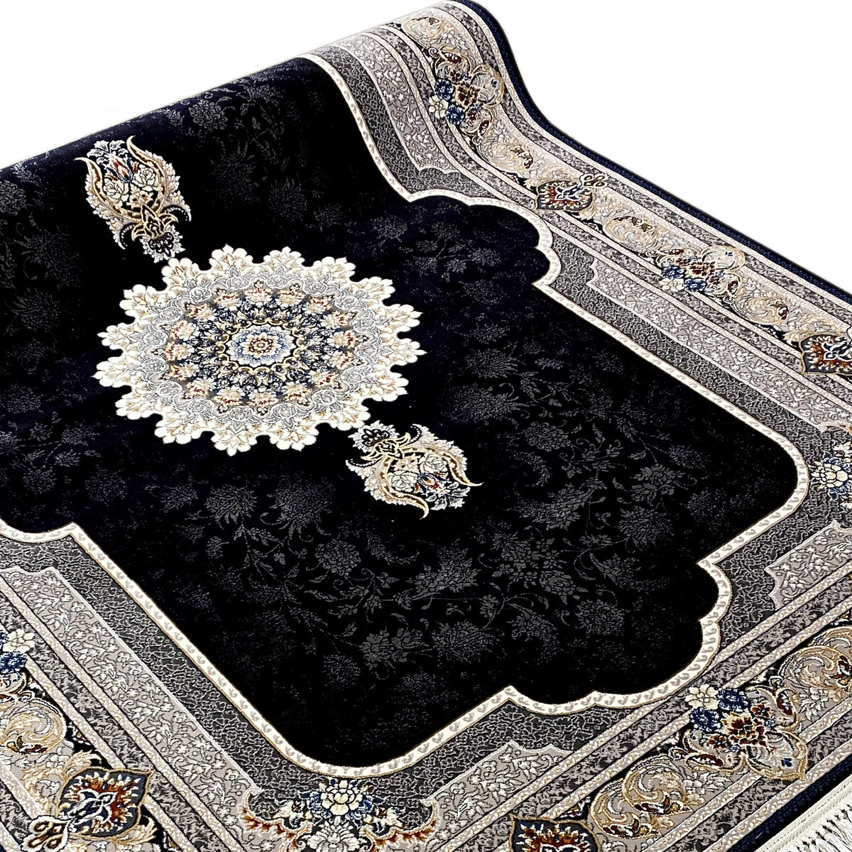 Teppich schräg: schwarzer Flor mit zentriertem Medaillon und cremefarbener Zierumrahmung