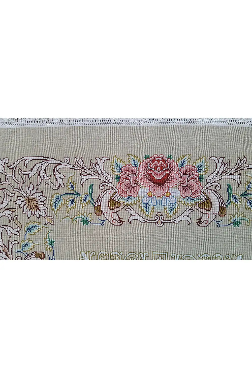 Ghom Seide Teppich - 904736 (195x53 cm) - Premium Teppich from German Carpet Shop - Just €6250! Shop now at German Carpet Shop