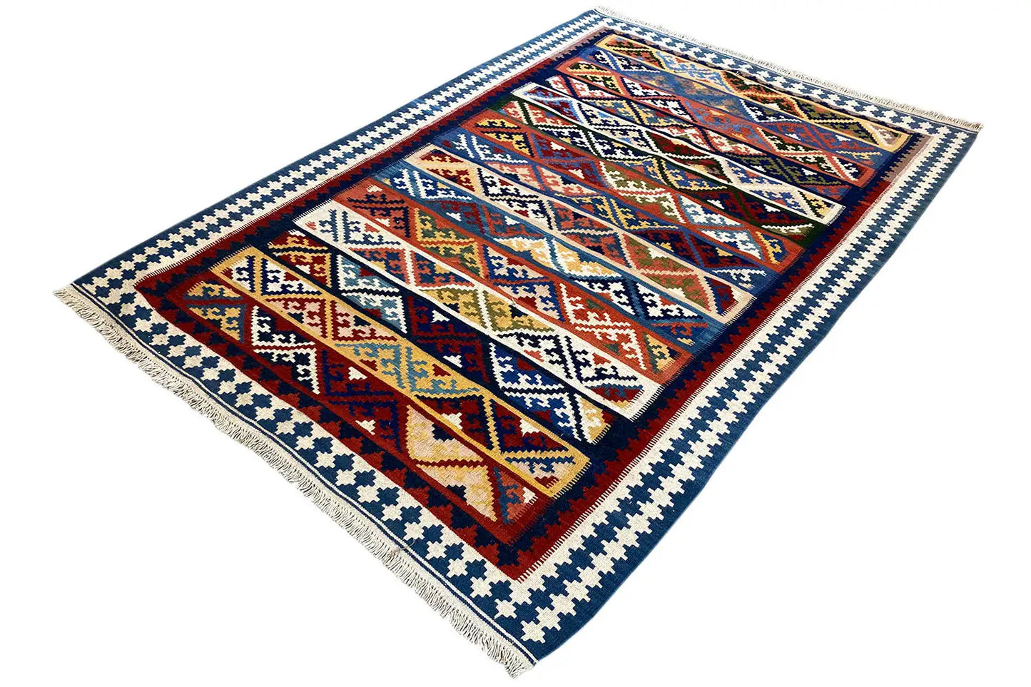 Kilim Qashqai - 301885 (226x155 cm) - Premium Kelim from German Carpet Shop - Just €350! Shop now at German Carpet Shop