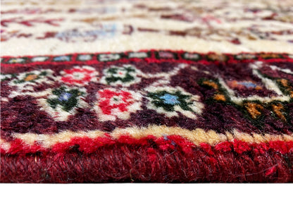 Schlafzimmer Geometrischer Baluch Teppich creme handgeknüpft