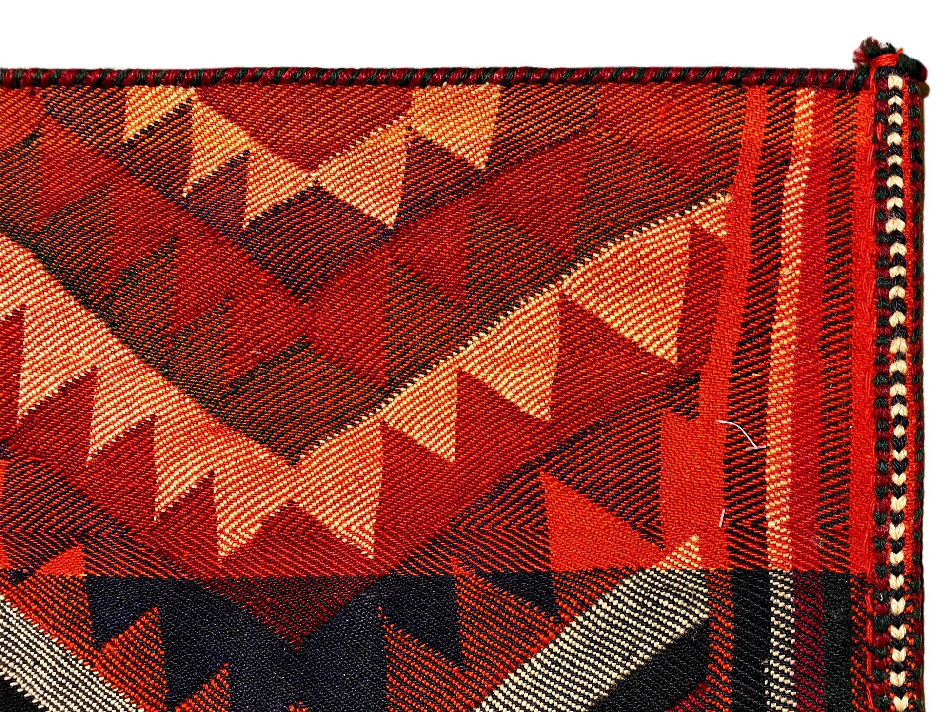 Esszimmer Jajim Teppich bunt handgearbeitet im kulturellen Ornamentstil