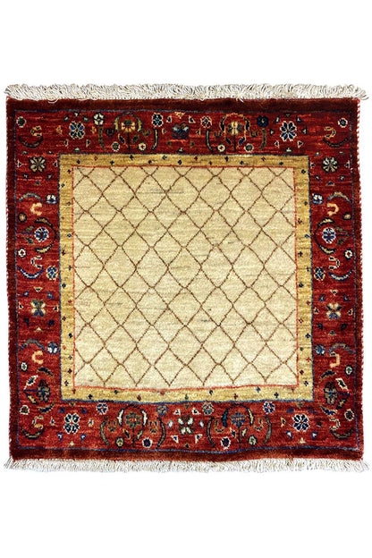  Qashqai Exklusiv (64x60 cm) - Premium Teppich from German Carpet Shop - Just €285! Shop now at German Carpet Shop