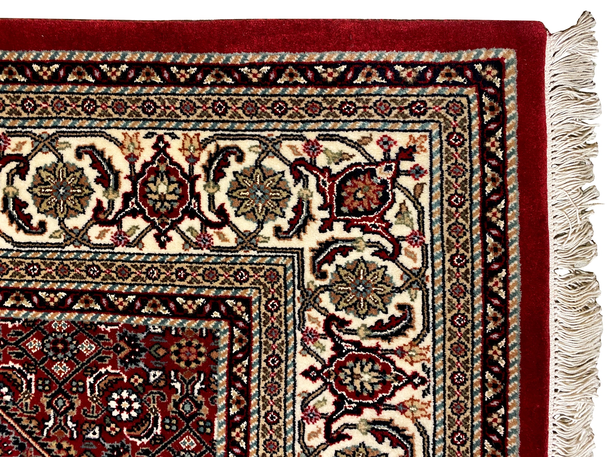 Eleganter Bidjar Teppich mit zentralem Medaillon und Bordüre