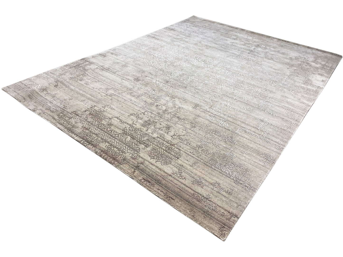 Hochwertiger Designer Teppich handgefertigt mit leichtem Glanz