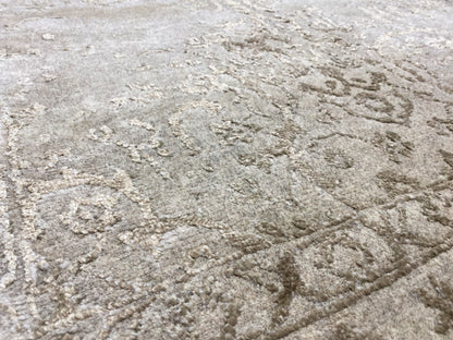 Zeitloser Teppich in Beige für stilvolle Wohnräume