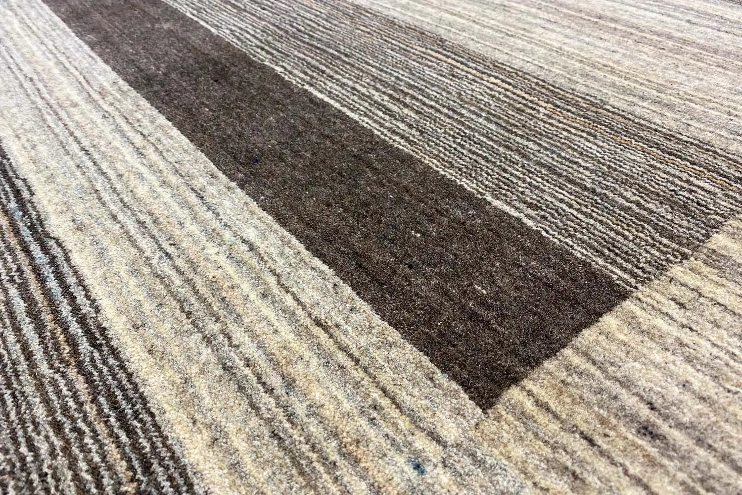 Gabbeh - Loom 156 (242x172cm) - German Carpet Shop